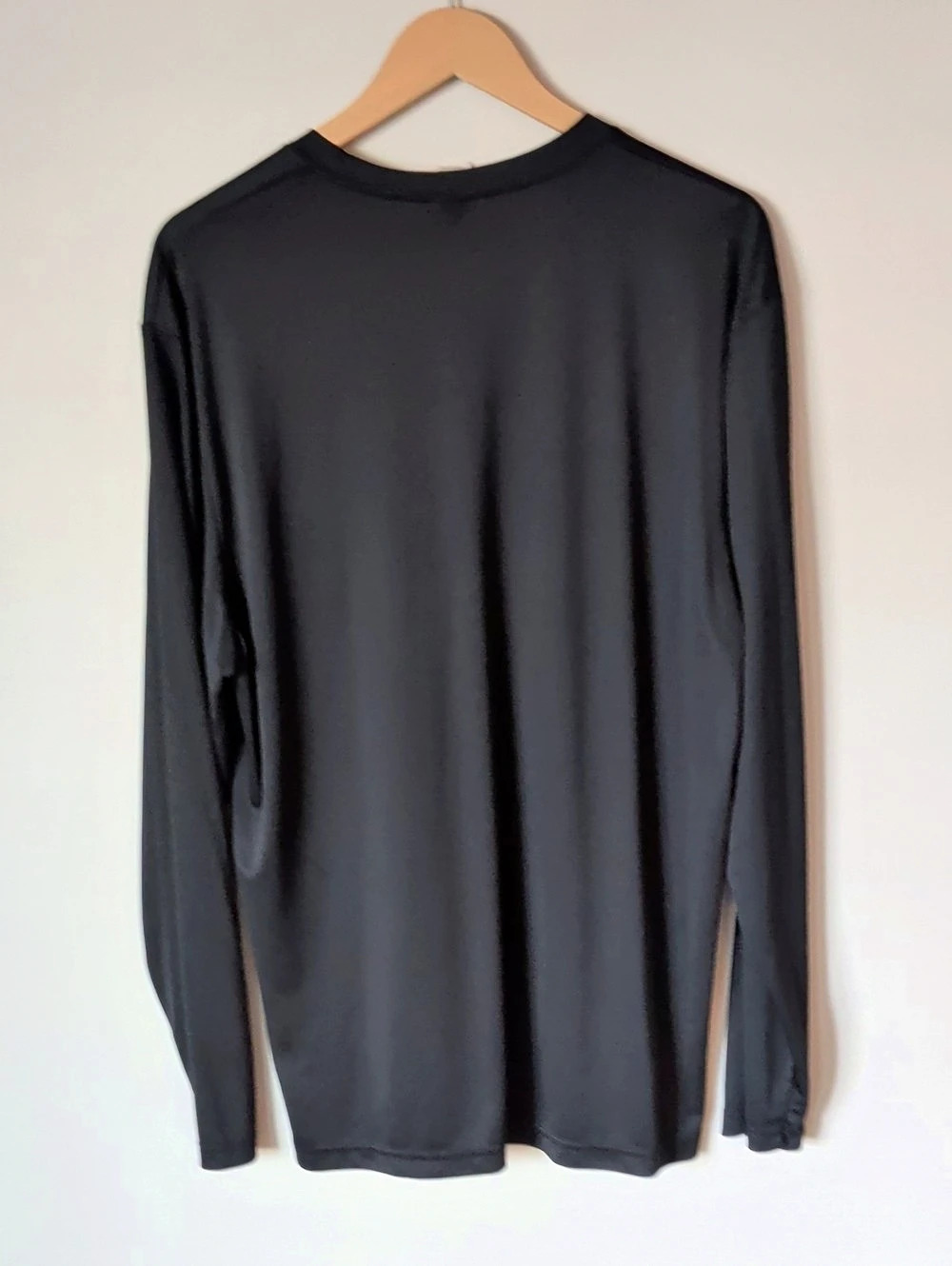 Bundle Of 2 Hanes Cool DRI Long Sleeve Shirt in Black Size XL